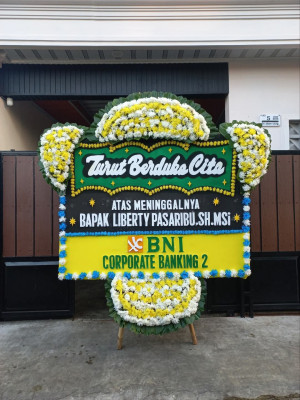 Papan Bunga Duka di Permata Intan