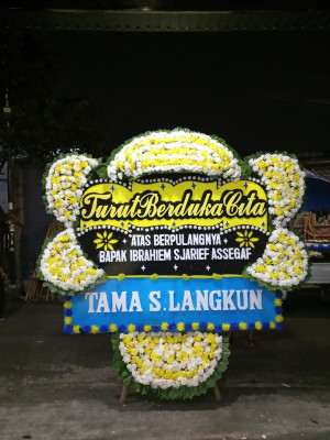 Papan Bunga Duka di Permata Intan